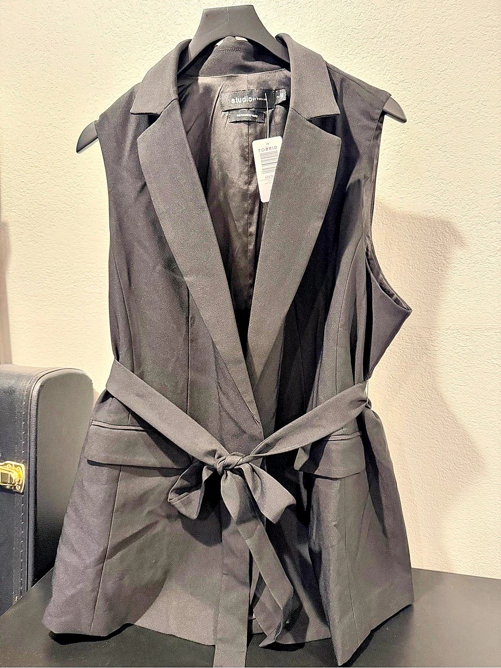 Torrid Studio Refined Crepe Longline Belted Blazer Vest Black 2X